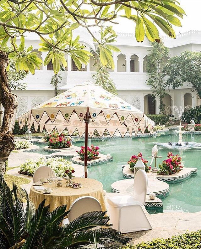 21F4A547-DFF6-484A-B9CB-7D7D94EABF0F