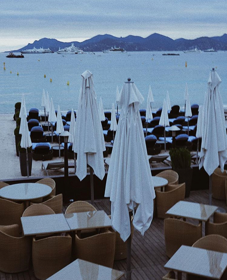 6AE4A3B8-9517-48C4-AE6A-AB8174C8677D